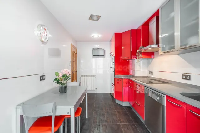 Piso en venta en Pola de Lena - foto 4