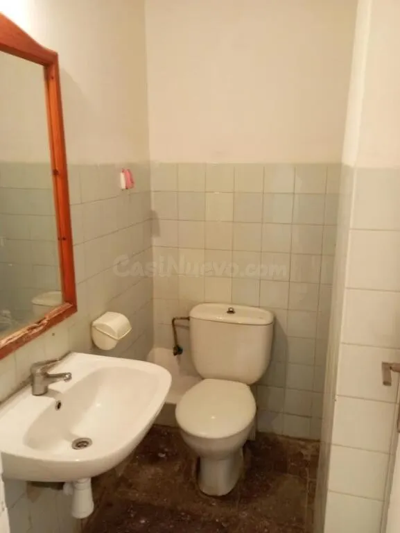 Local comercial en Venta en Tarragona Tarragona — 16