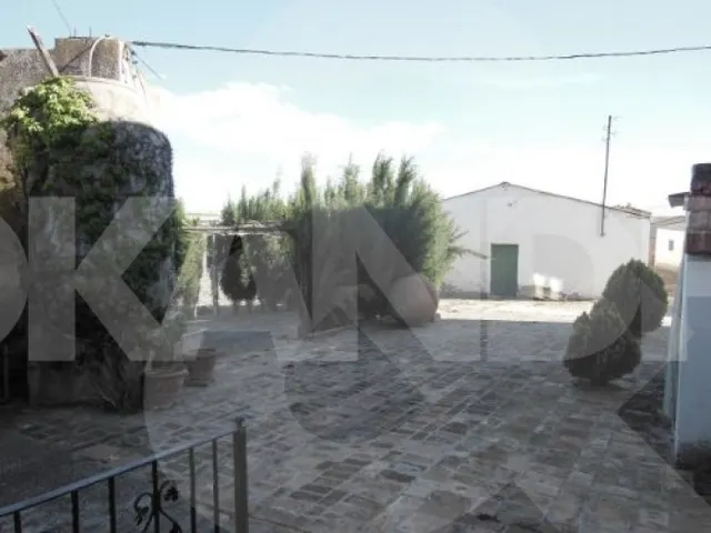 Casa TIPICA DE PUEBLO CON FINCA IDEAL PARA CASA RURAL — 7