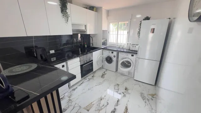 Bungalow Planta Baja 3 habitaciones 80m² en alquiler - La Re - foto 4