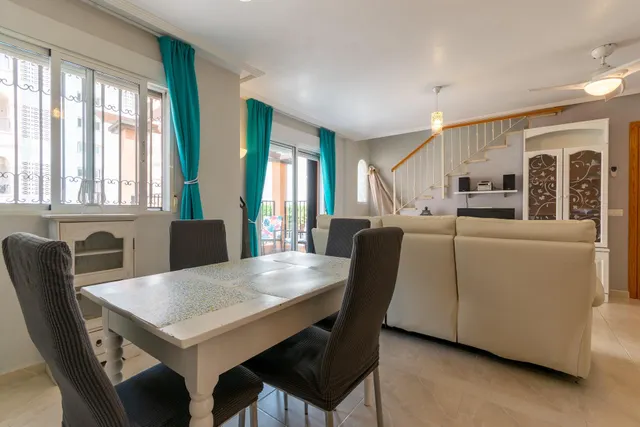 **Dúplex en Venta en Orihuela Costa - ¡Tu nuevo hogar te espera!** — 10