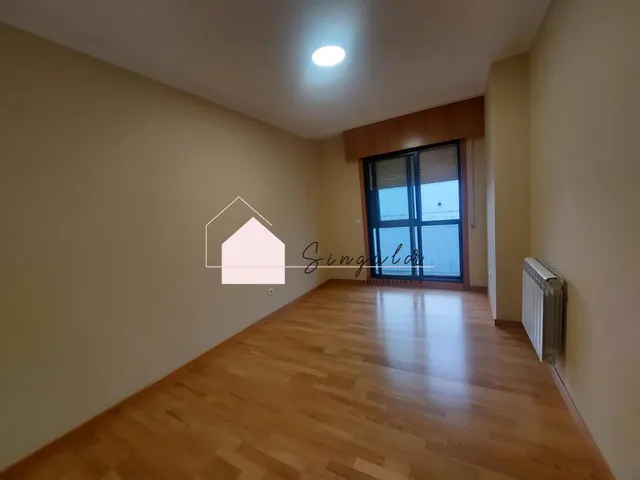 Piso en alquiler en O Porriño — 32