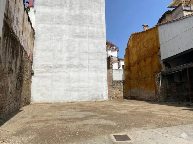 Terreno urbano 763m² en venta - Extremadura - foto 3