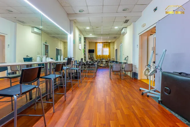 Traspaso de negocio Y Escuela de Belleza homologada CLM en e - foto 3