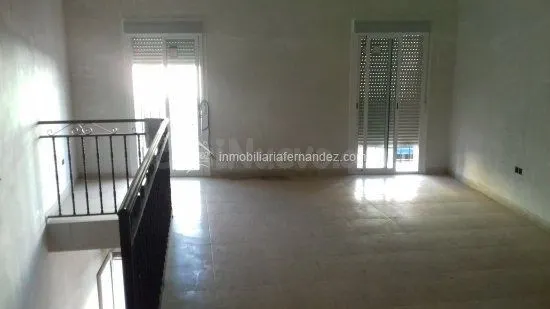Gran local en pleno centro de Sierra de Fuentes