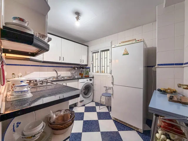 Casa independiente en la entrada de Pinos Genil. (A 10 minutos de Granada) — 9
