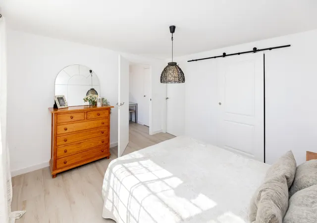 Bonita Casa en Nivar — 33