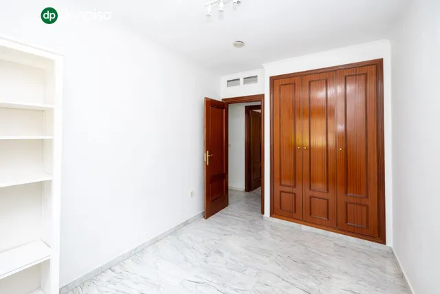 Piso 4 habitaciones 133m² en venta - El serrallo — 31