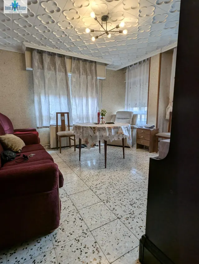 INMOHOUSE VENDE PISO EN ZONA FERIA-FÁTIMA - foto 2
