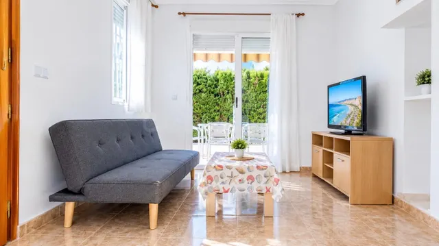 Bungalow en planta baja 2 habitaciones con piscina Torreblanca — 5