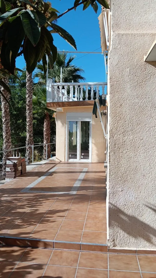Villa en Alfaz del Pi - foto 3