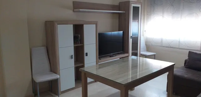 AMPLIO Y ACOGEDOR APARTAMENTO EN EL CERRO DEL VIENTO - BADAJ - foto 5