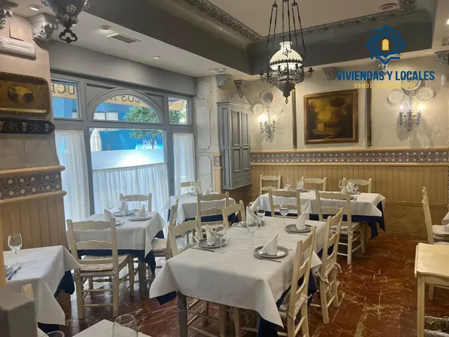 SE TRASPASA RESTAURANTE TOTALMENTE INSTALADO Y FUNCIONANDO JUNTO PLAZA DE GRACIA Y CALLE RECOGIDAS — 6