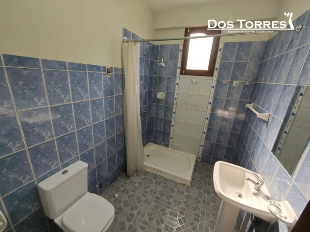 Bs.-3.500 En alquiler Amplio Departamento de 3 dormitorios, garaje y patio, proximo al IC NORTE (MELCHOR) — 18