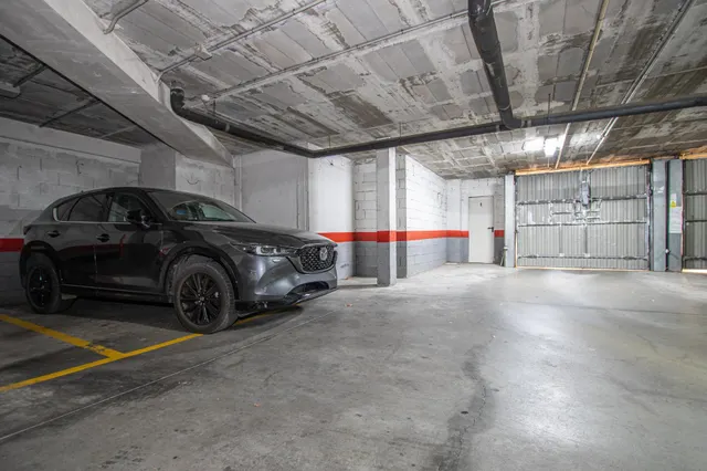 Amplio piso familiar con terraza, parking y trastero en Son Cladera — 30