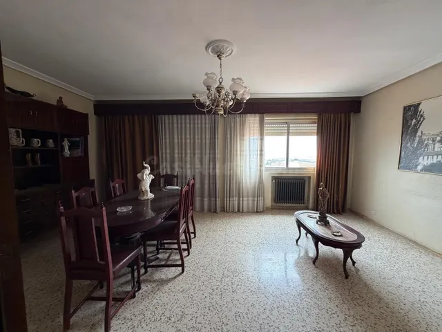 Piso enorme en la Plaza de la concepción - foto 4