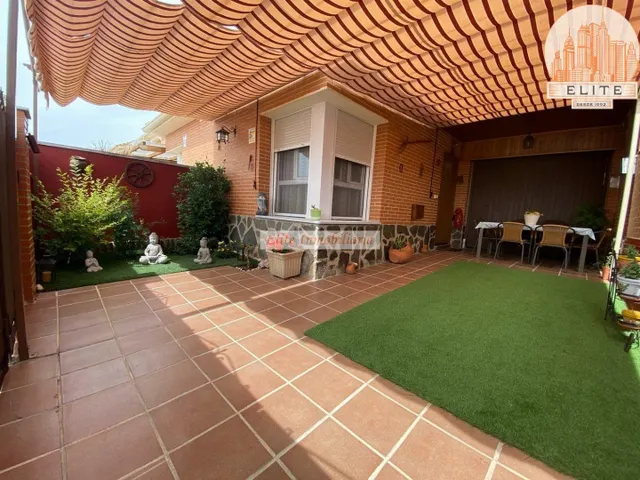 Chalet adosado con jardin ! — 35
