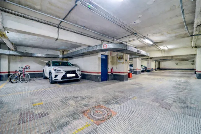 Piso 3 habitaciones 127m² en alquiler - Tetuán — 28