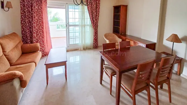 Ático de 2 dormitorios con terraza acristalada y vistas al m - foto 4