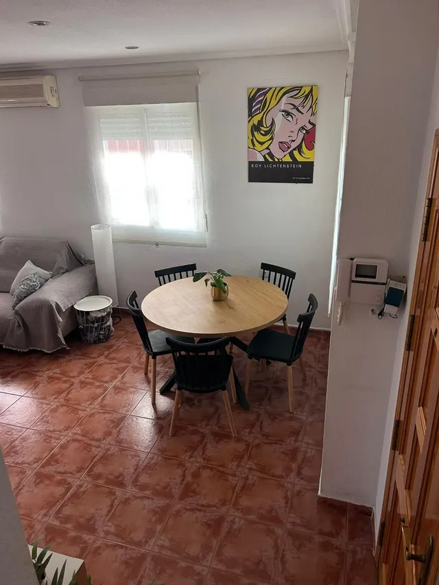 Adosado en zona de Valverde, Elche — 13