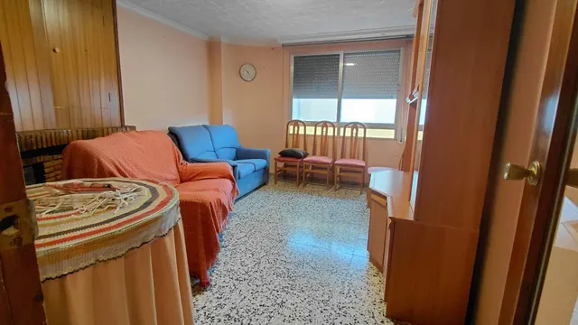 Vivienda unifamiliar con dos viviendas independientes, terraza y almacén en Cañada — 10