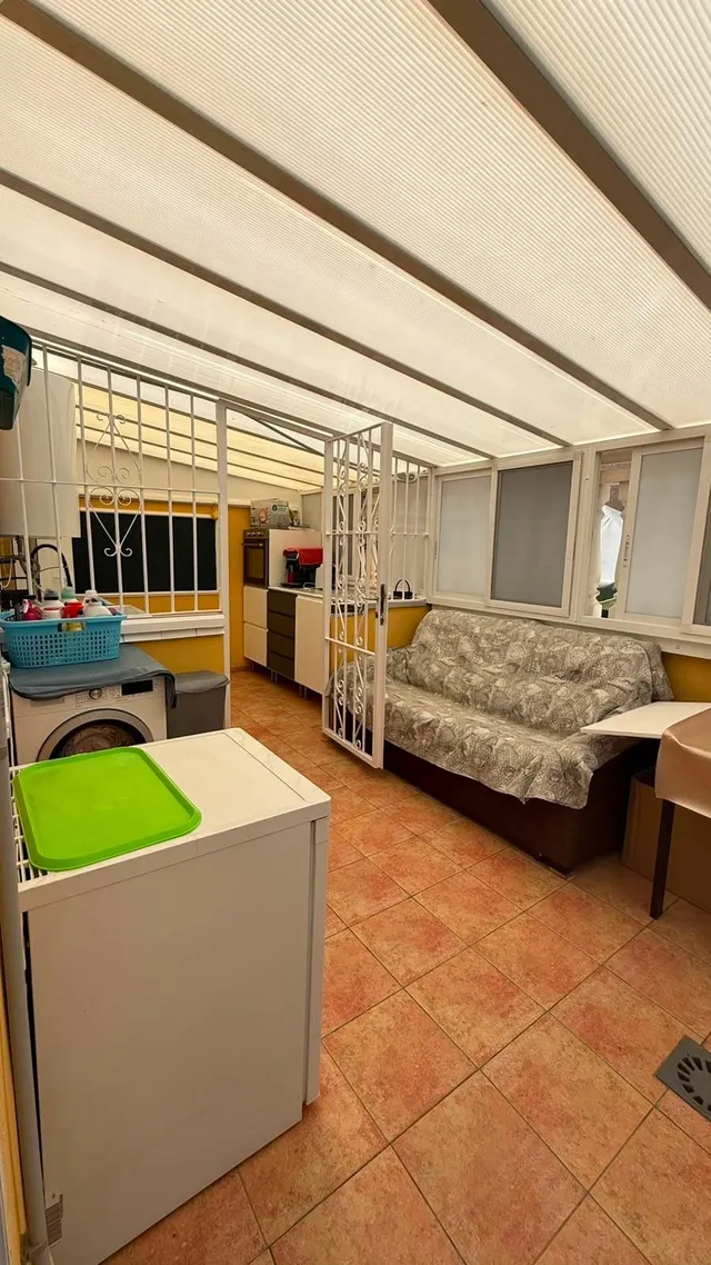 BUNGALOW EN PLANTA BAJA EN LA MATA A 150 METROS DE PLAYA. CON 3 DORM. 1 BAÑO. CON PARCELA DE 66 M2 Y DE CASA 78 M2. — 21