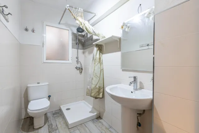 PISO DE 4 DORMITORIOS EN CAMINO DE RONDA — 20