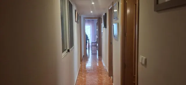 PISO DE TRES DORMITORIOS Y DOS BAÑOS A 300 METROS DE LA PLAYA — 16
