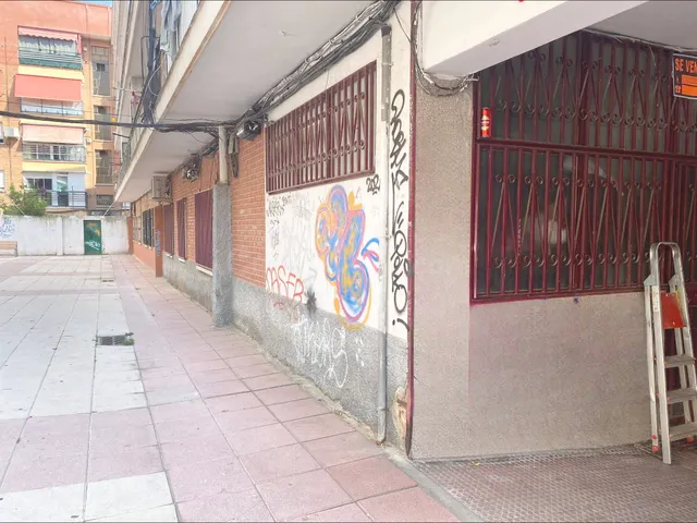 Locales en venta en Alcobendas Centro - foto 2