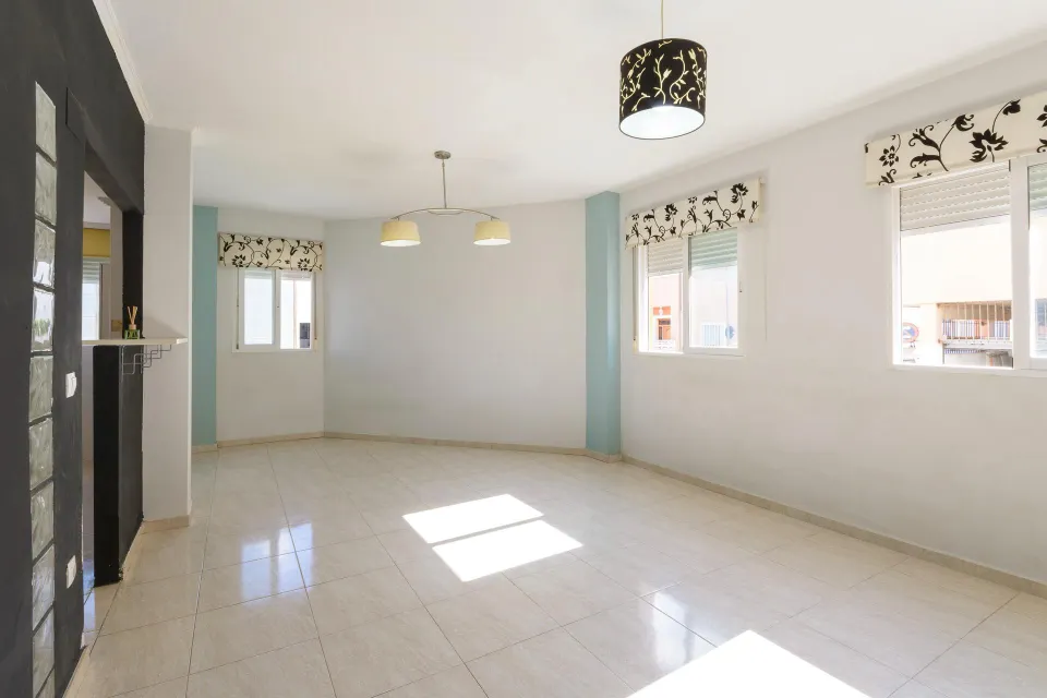 Piso en venta en Villalonga con ascensor, 3 dormitorios y 2 baños