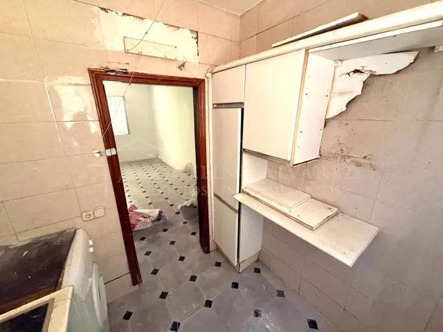 Acogedor piso para reformar de 3 habitaciones en abrantes — 11