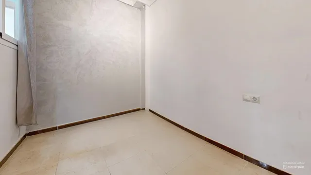 BONITA CASA EN EL CENTRO DE ALBALAT DE LA RIBERA — 28