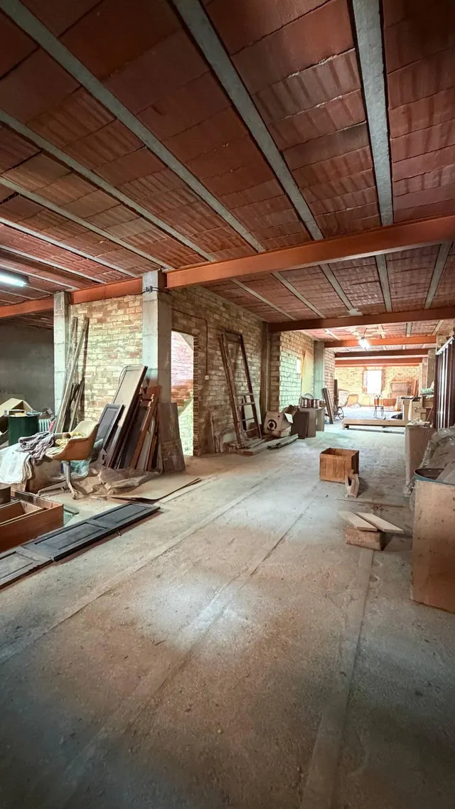 Edificio 375m² en venta - Casco antiguo 10 — 17