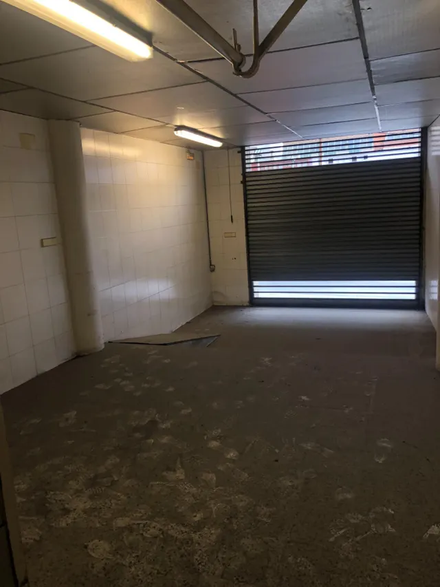 LOCAL EN VENTA EN MANRESA — 9