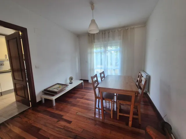 ¡Impresionante Adosado en Valle de Mena por solo €240.000! — 9
