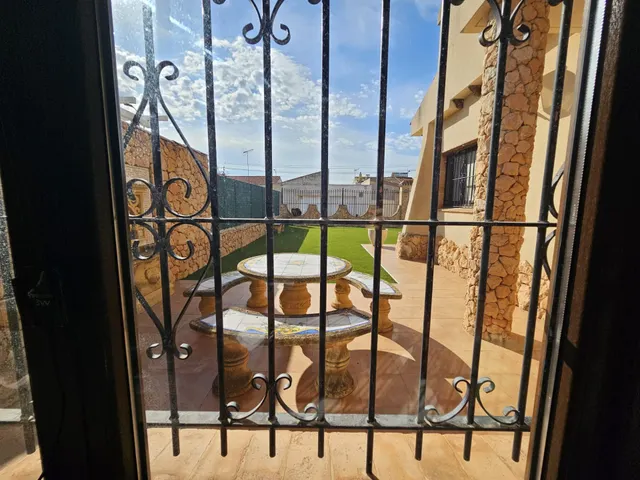 Villa independiente con piscina privada y amplios espacios en Pozo Estrecho, Cartagena — 43