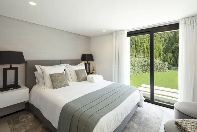 Parcela 6 habitaciones 360m² en venta - Costa Del Sol - foto 5
