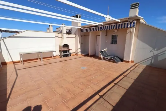 Apartamento 2 habitaciones 87m² en venta - Mil Palmeras — 28