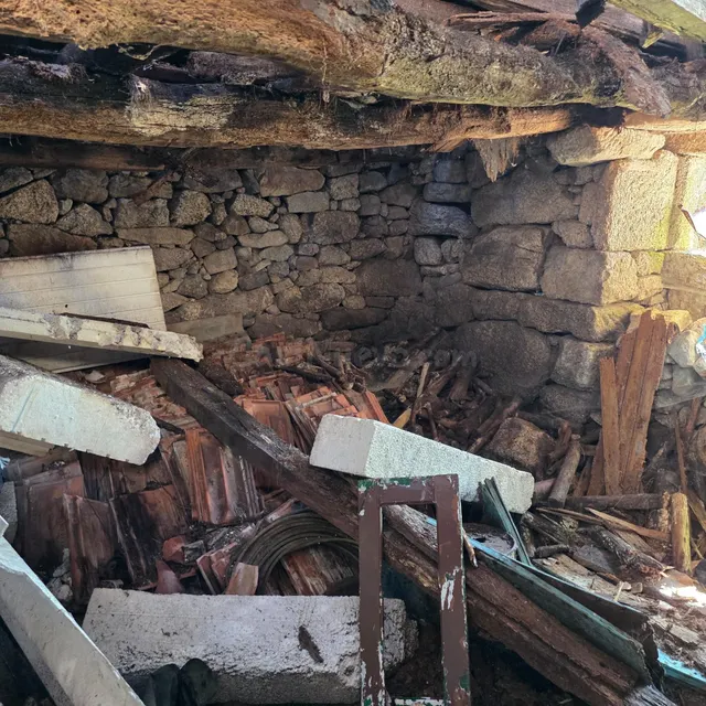 Casa de Piedra gallega para reformar — 10