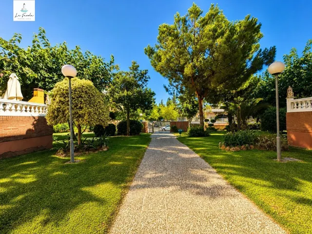 Habitación en residencial con jardines en teatinos (malaga) — 18