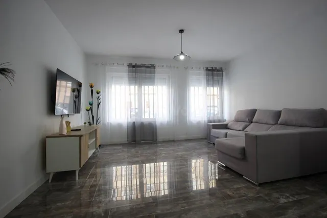 Acogedor Piso en Alquiler en El Campet, Petrer - — 4