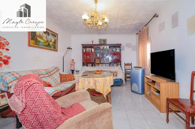Amplia y Luminosa Casa en el Corazón de Monachil — 7