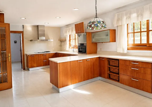 Chalet en cruz de gracia con apartamento independiente — 10