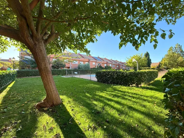 Chalet adosado de esquina en venta en rivas pueblo, rivas vaciamadrid — 33