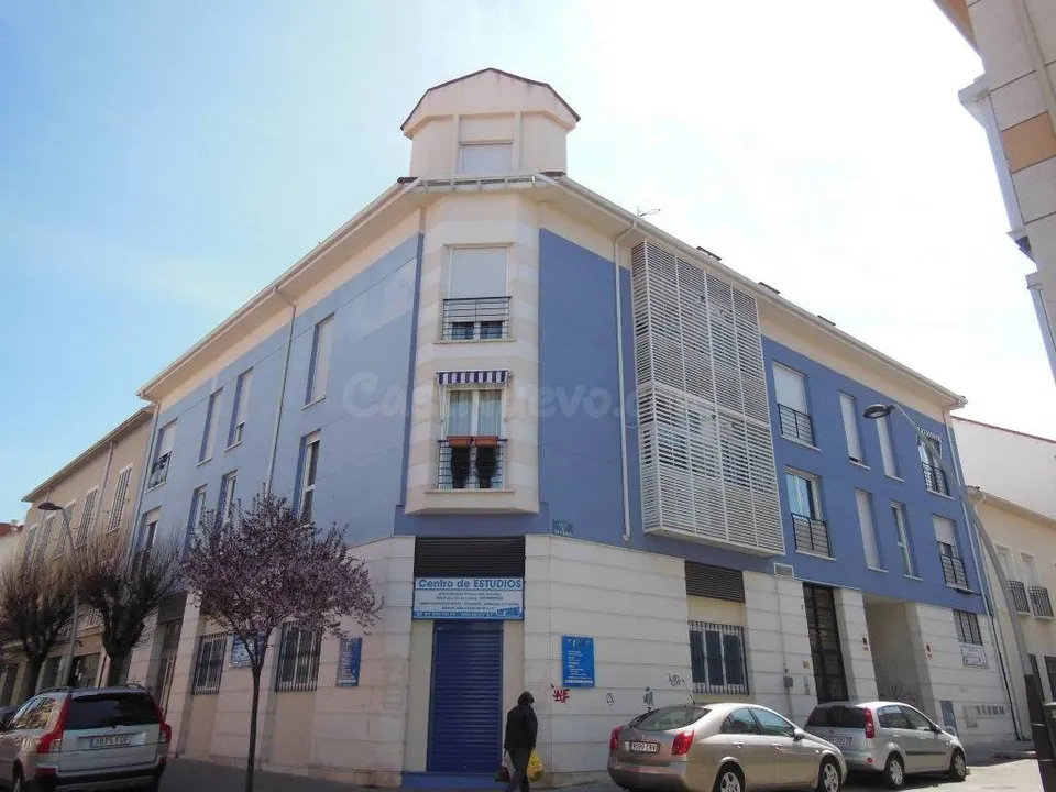VENTA DE PISO EN ARANJUEZ ( MADRID )