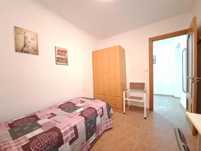 Se vende piso en el zapillo 3 habitaciones a 100 metros de la playa — 17