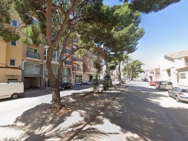 Plaza de Garaje en el centro de Benifaió - Cómoda, Segura y  - foto 3