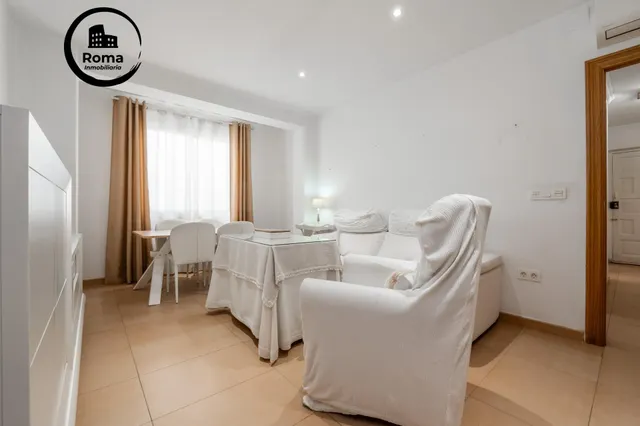 Piso de 87 m2 con 3 dormitorios en Pedro Antonio de Alarcón 27, junto a Recogidas — 26