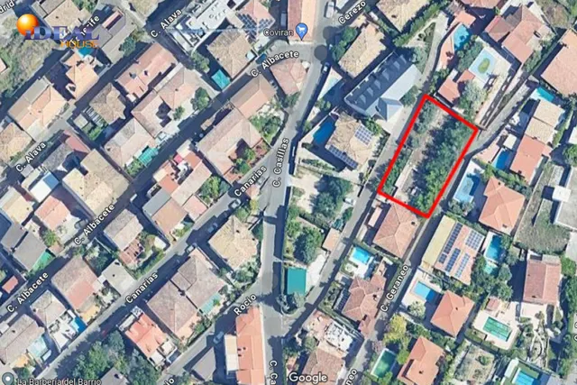 TERRENO URBANO BARRIO MONACHIL — 18