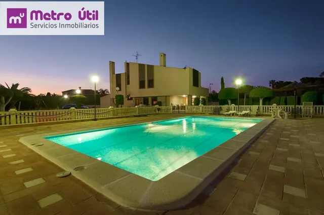 CHALET DE LUJO EN PRIMERA LÍNEA - ZONA PERLETA — 5
